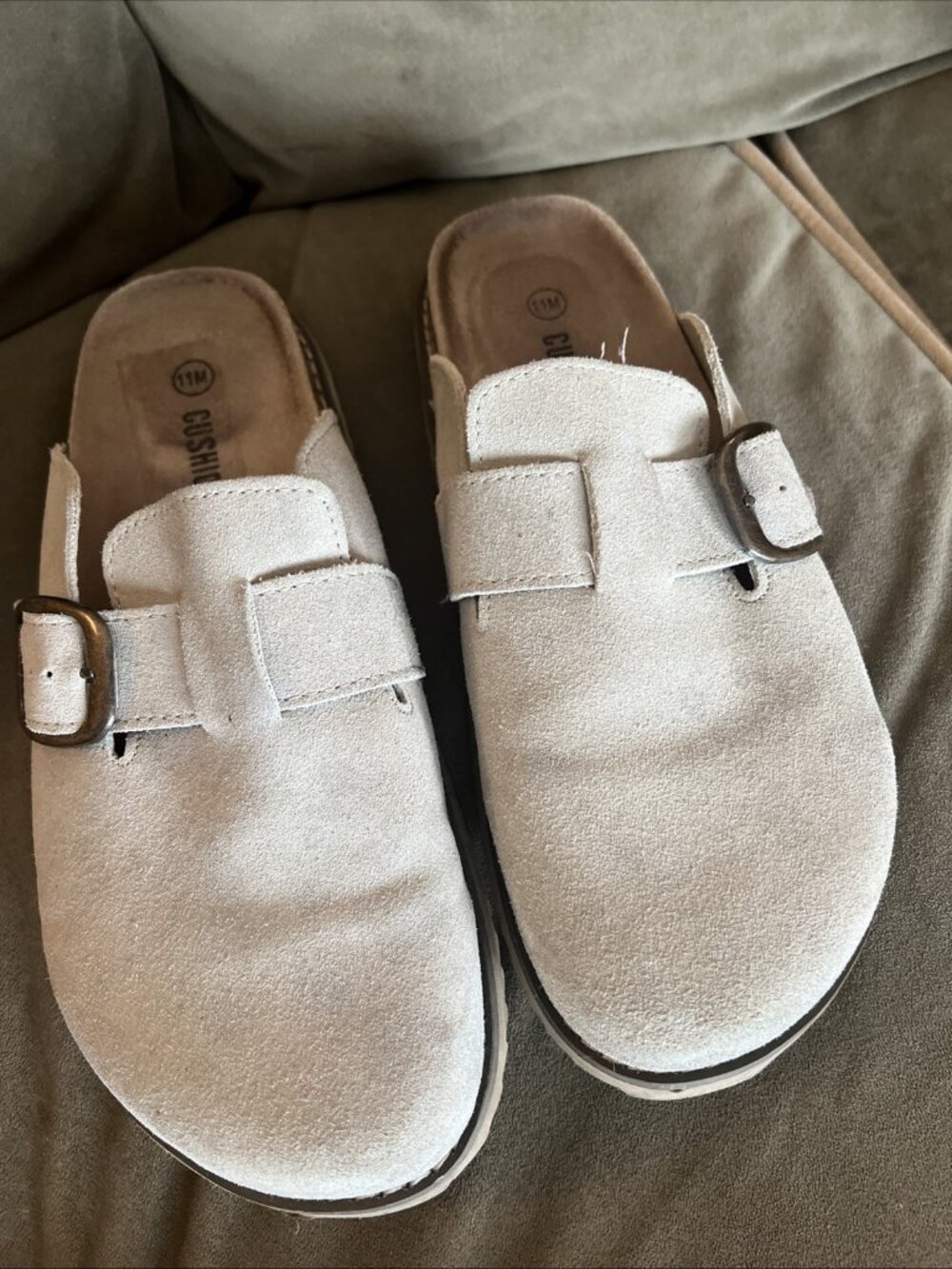 CUSHIONAIRE Hana Women's Slip-On Clogs Size 11  Cork Footbed Mules Taupe